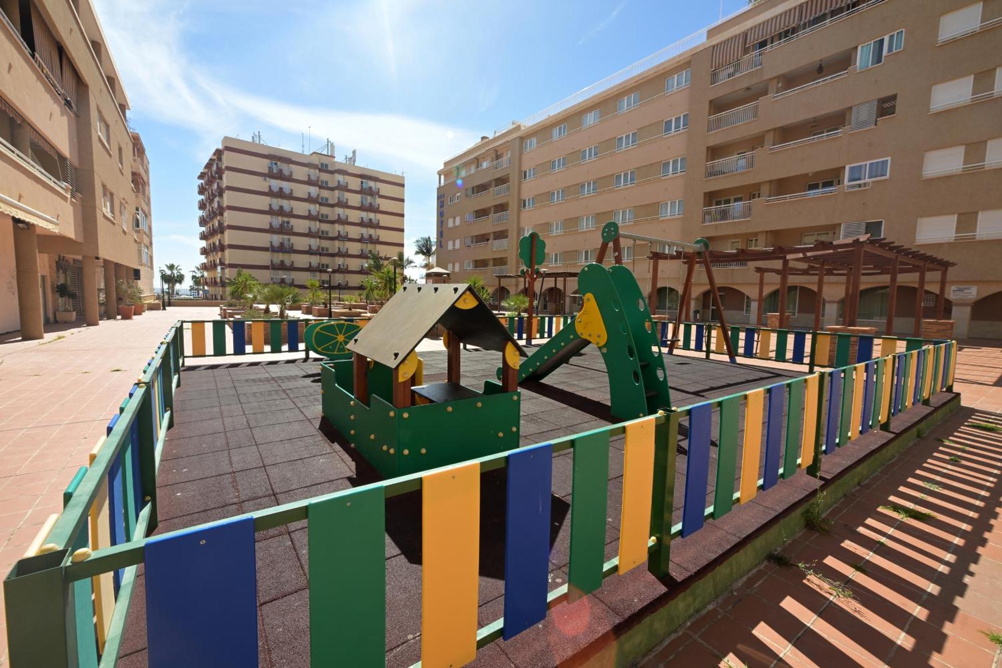 Aguilas Delicias Piscina Wifi Ac Parking Gratis المظهر الخارجي الصورة