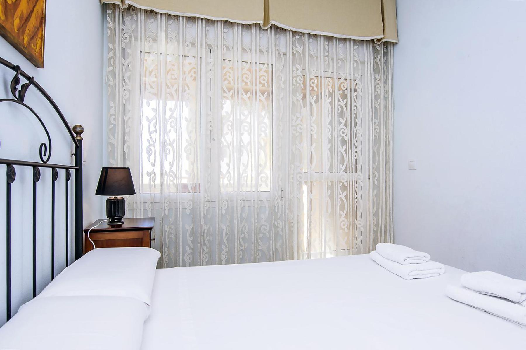 Aguilas Delicias Piscina Wifi Ac Parking Gratis المظهر الخارجي الصورة