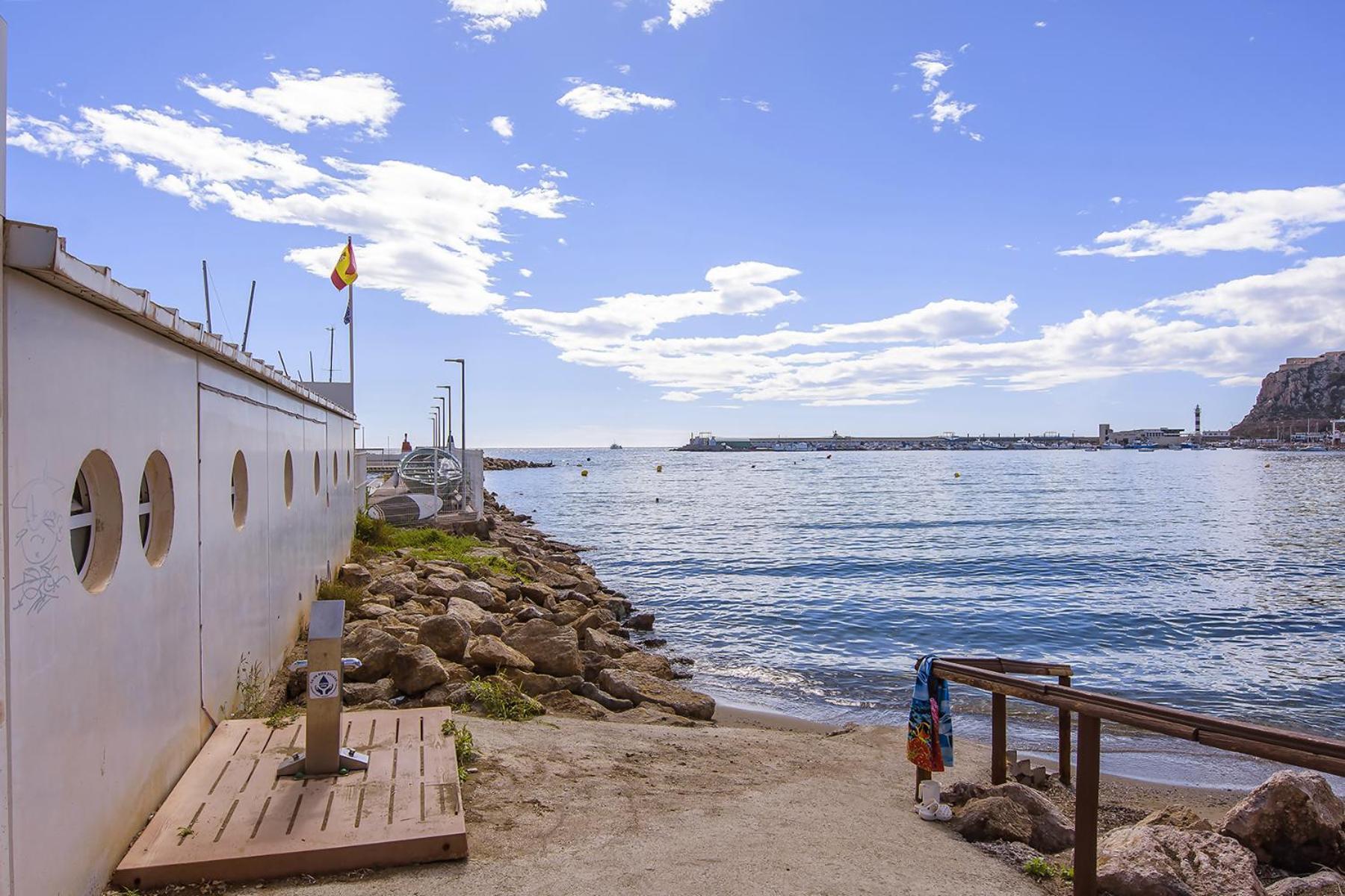 Aguilas Delicias Piscina Wifi Ac Parking Gratis المظهر الخارجي الصورة